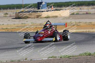 media/Jun-04-2022-CalClub SCCA (Sat) [[1984f7cb40]]/Group 3/Qualifying (Sweeper)/